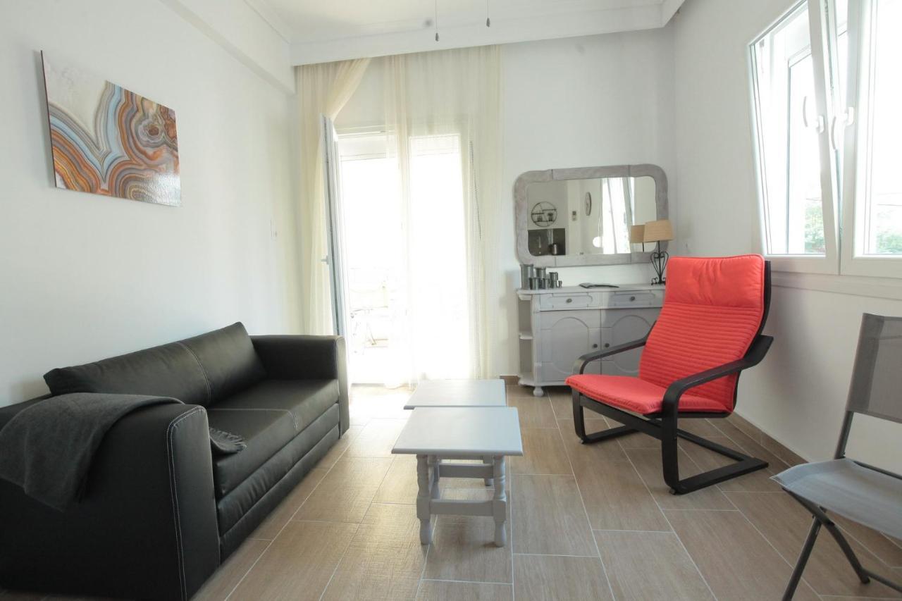 Apartment Chrisandro Nea Kallikrateia Екстер'єр фото